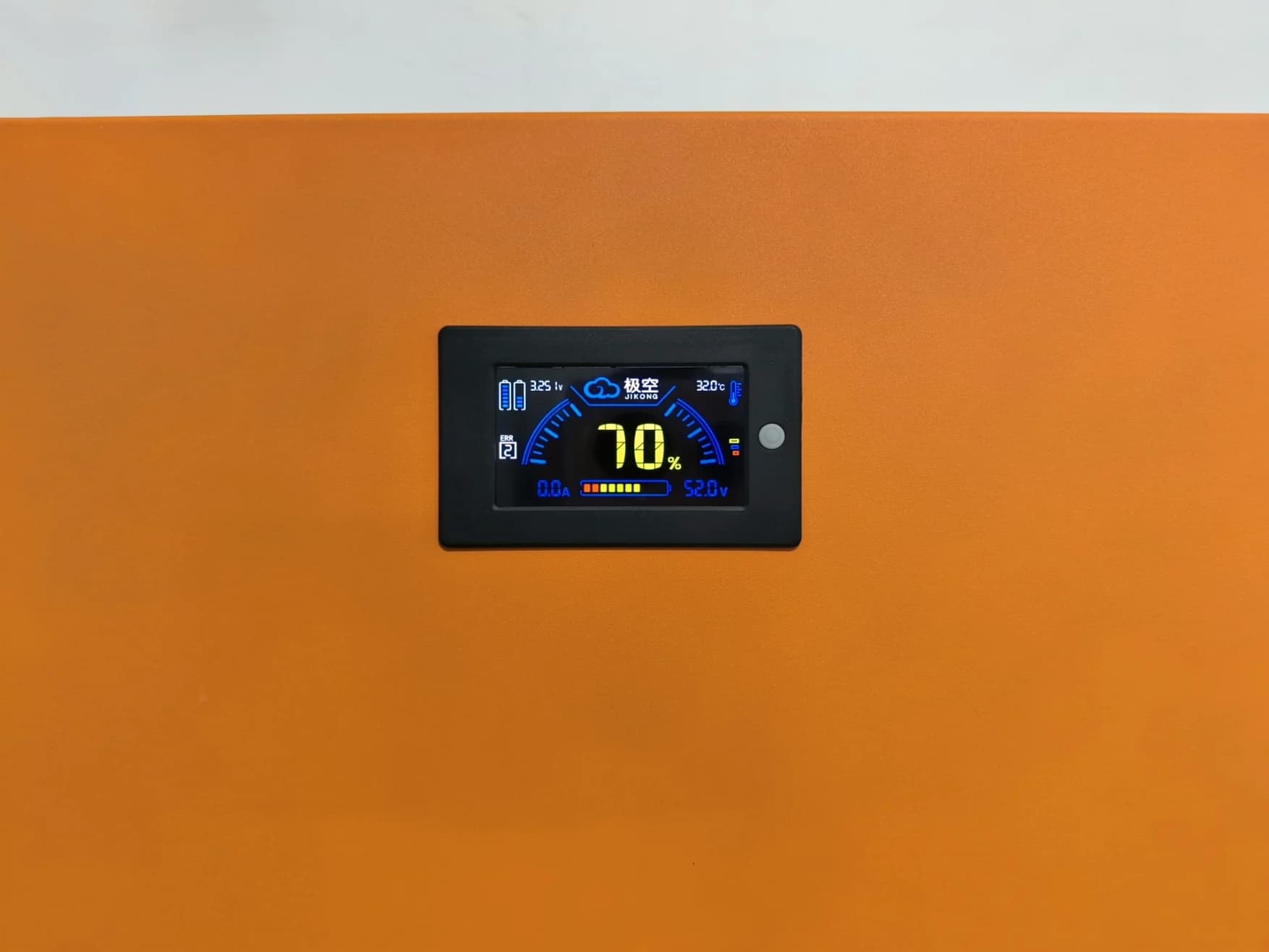 Battery management LCD status display