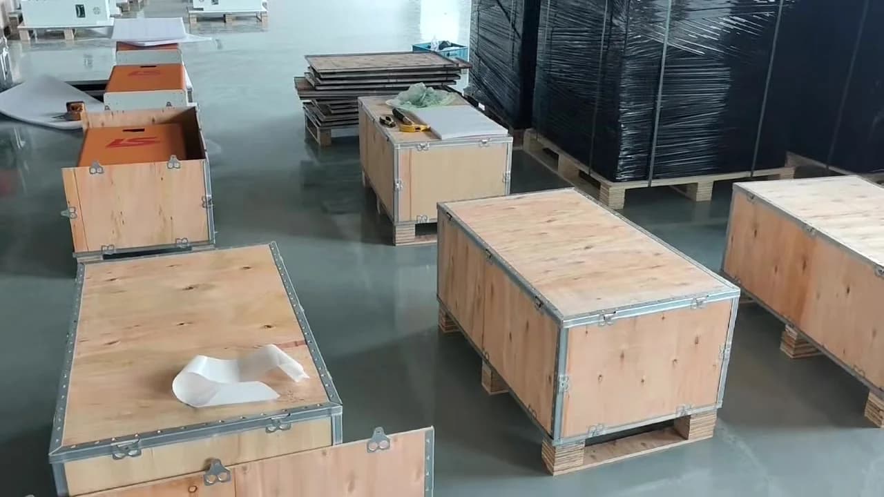 Wooden-case packing reference for battery project logistics