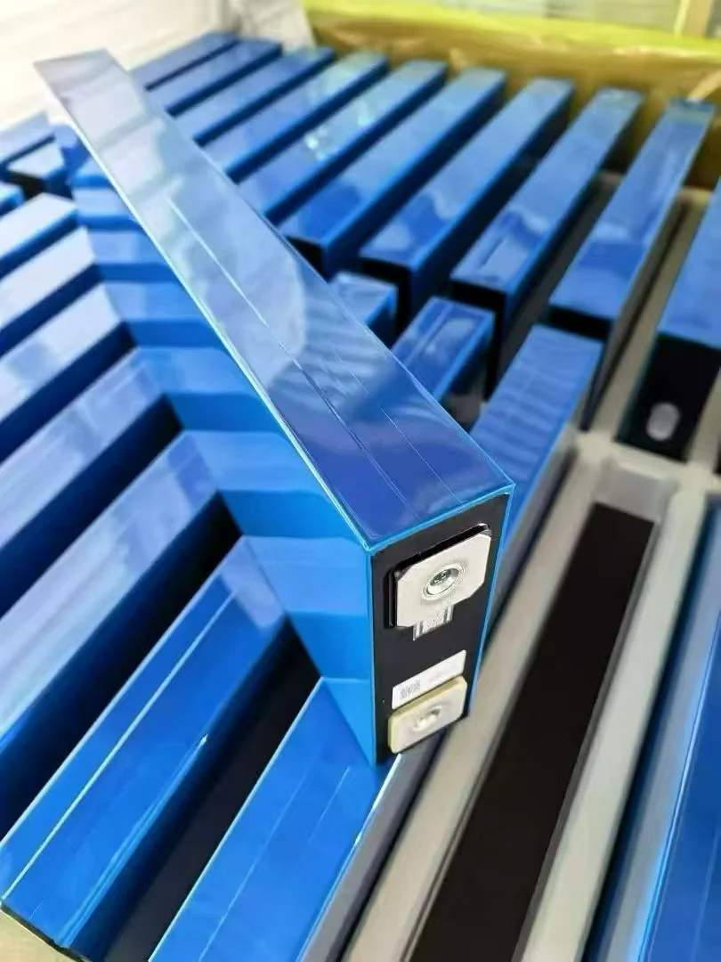 Batch of long-format Sunwoda 684Ah LFP cells